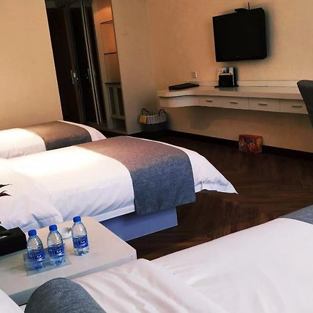 Mellow Orange Hotel - Bao'An شينزين المظهر الخارجي الصورة